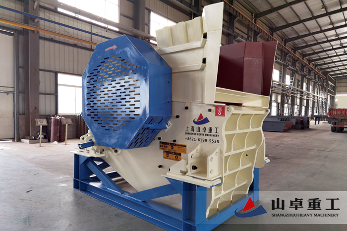 C係列顎式(shì)破碎(suì)機
