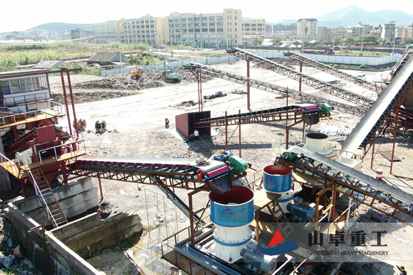 采石場（chǎng）破碎生產線