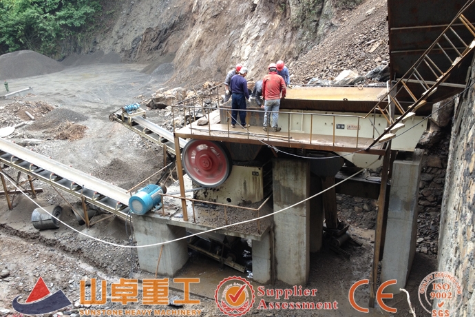 破（pò）石機設（shè）備